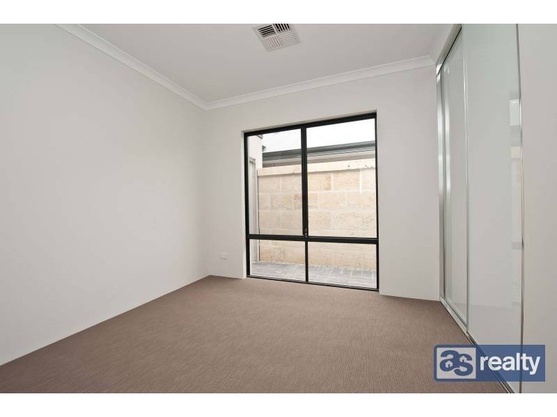 A/18 Maurice Street, Embleton WA 6062