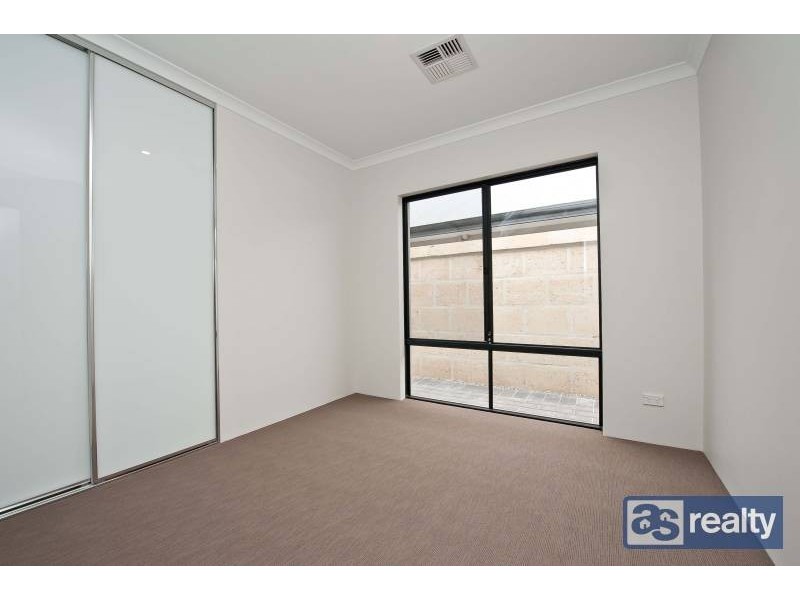 A/18 Maurice Street, Embleton WA 6062