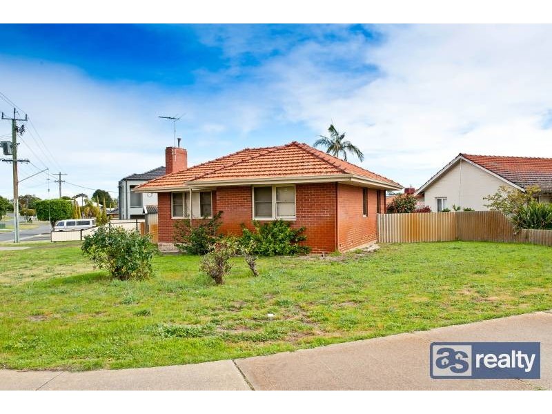 96 Collier Road, Embleton WA 6062
