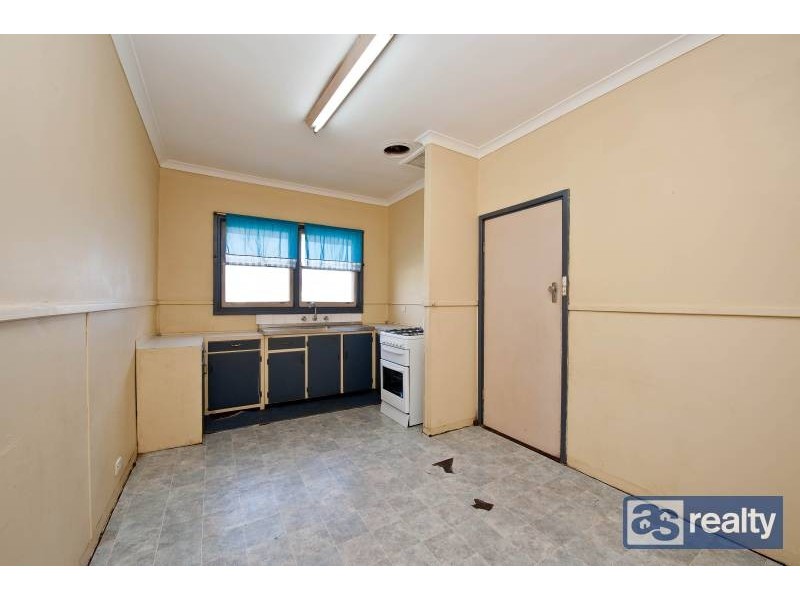 96 Collier Road, Embleton WA 6062