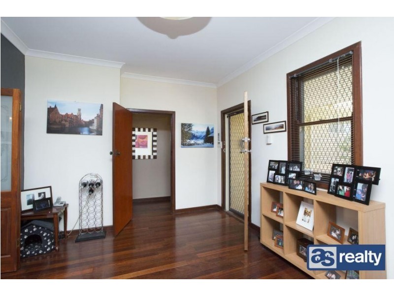 1 Doherty Street, Embleton WA 6062