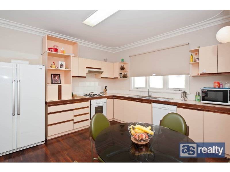 2 Francis Street, Bayswater WA 6053