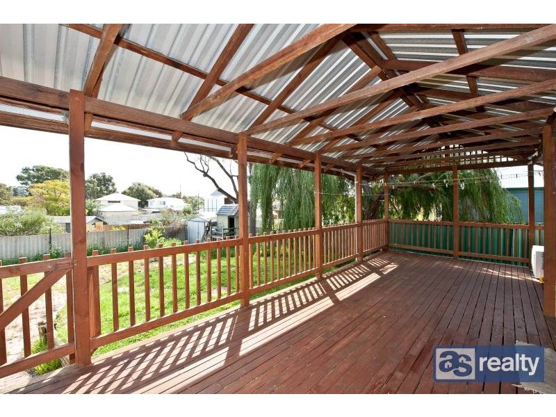 2 Francis Street, Bayswater WA 6053