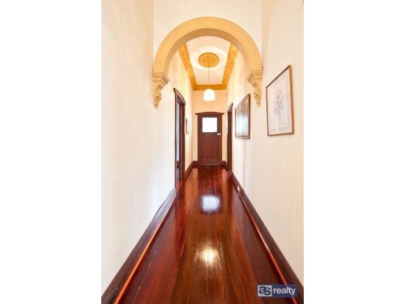 46 Grand Promenade, Bayswater WA 6053