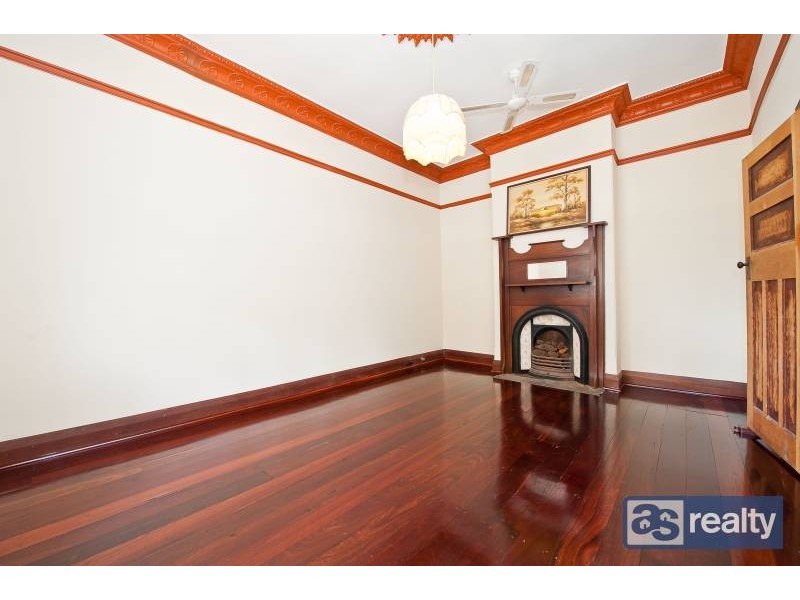 46 Grand Promenade, Bayswater WA 6053