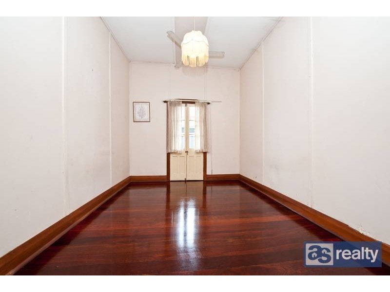 46 Grand Promenade, Bayswater WA 6053