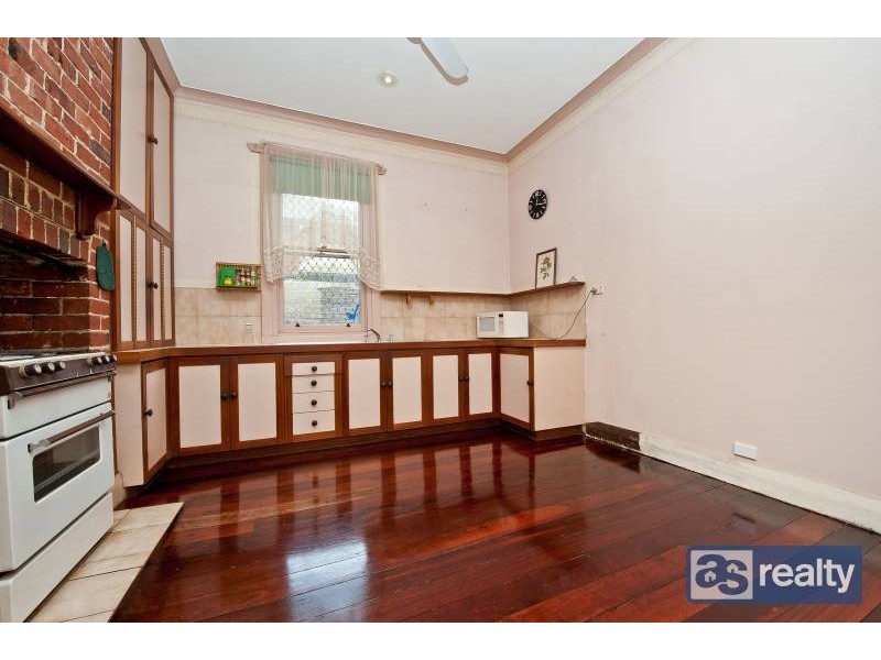 46 Grand Promenade, Bayswater WA 6053