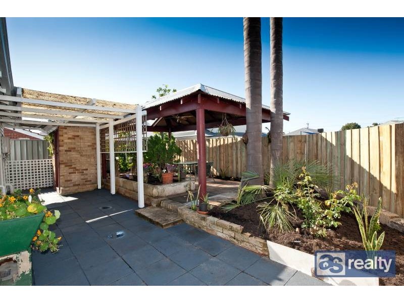 46 Grand Promenade, Bayswater WA 6053