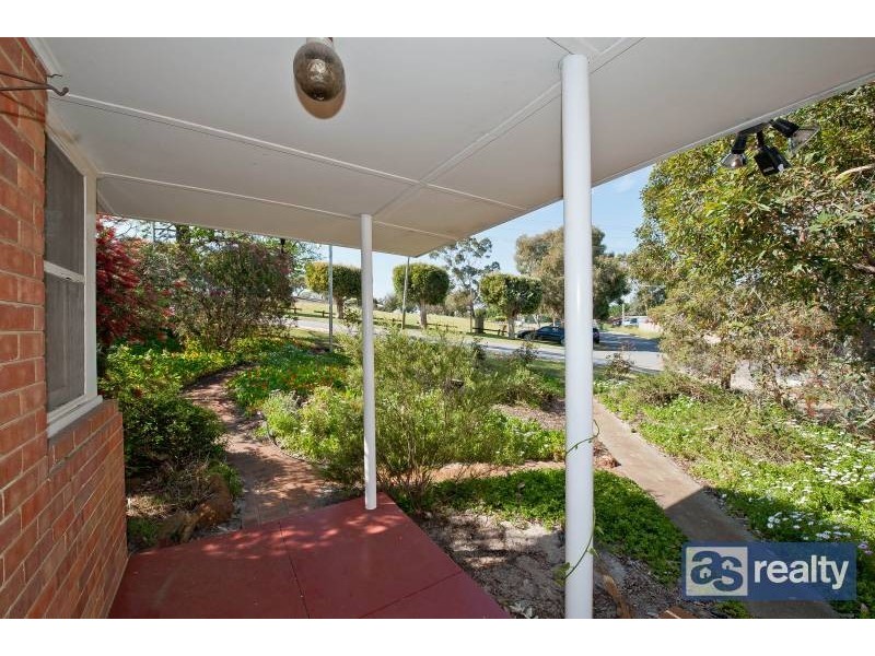 11 Grant Street, Embleton WA 6062