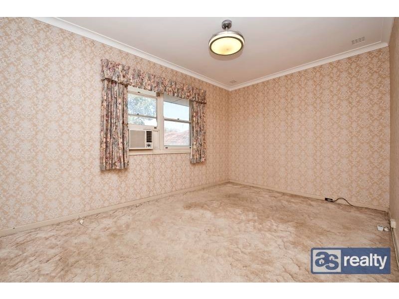 11 Grant Street, Embleton WA 6062