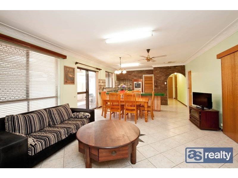 11 Doherty Street, Embleton WA 6062