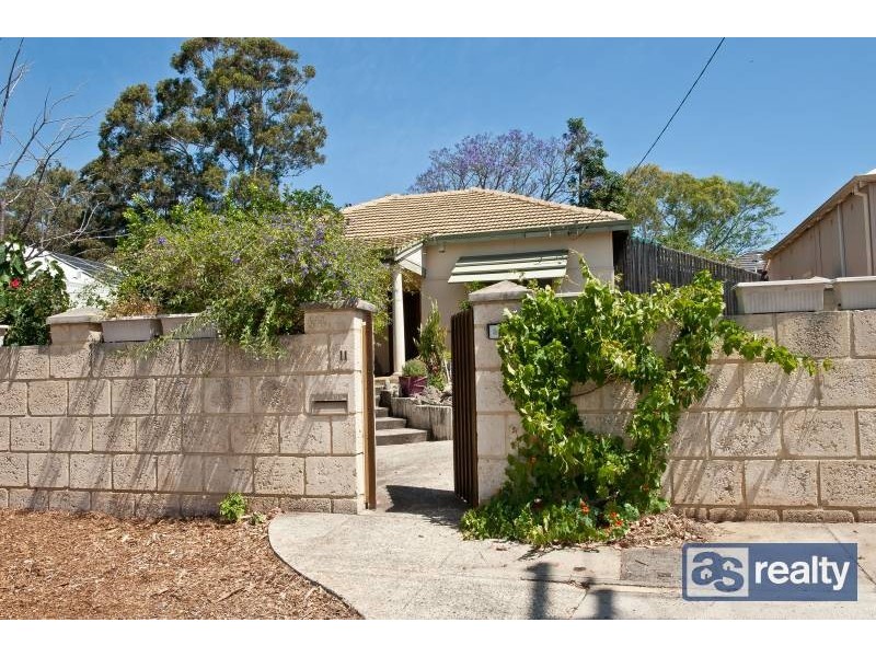 11 Aughton Street, Bayswater WA 6053