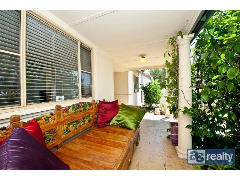 11 Aughton Street, Bayswater WA 6053