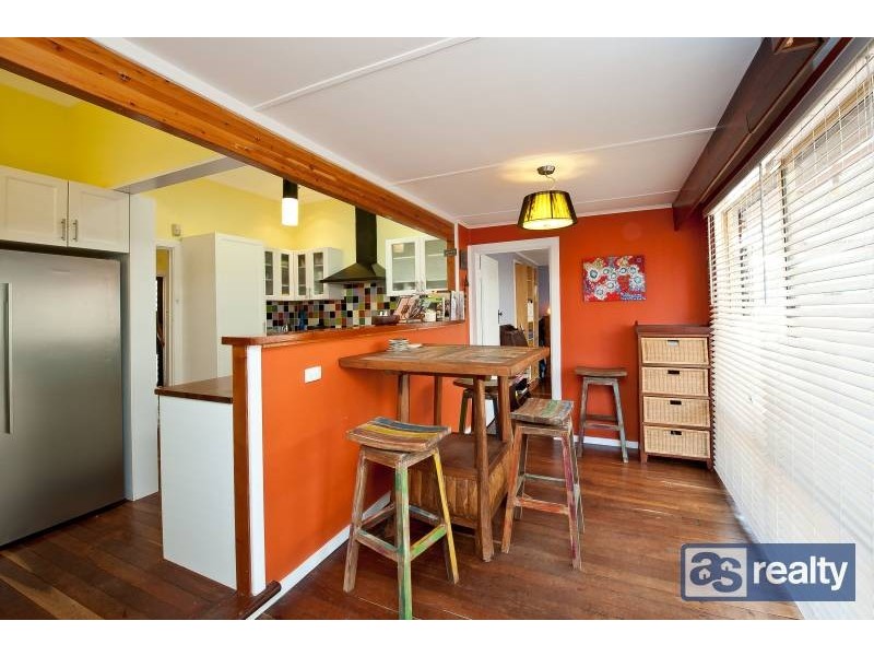 11 Aughton Street, Bayswater WA 6053