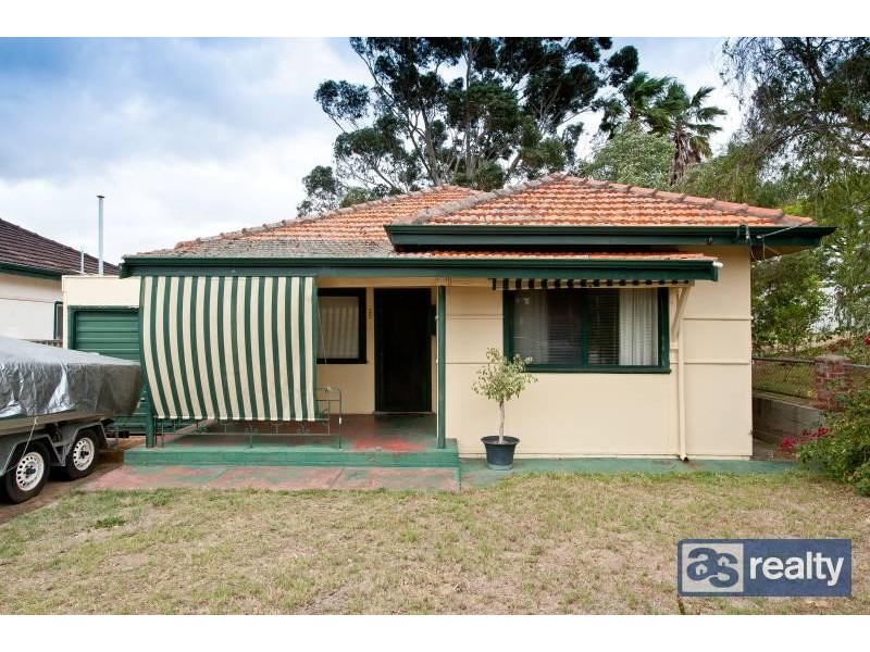 33 Hamilton St, Bayswater WA 6053