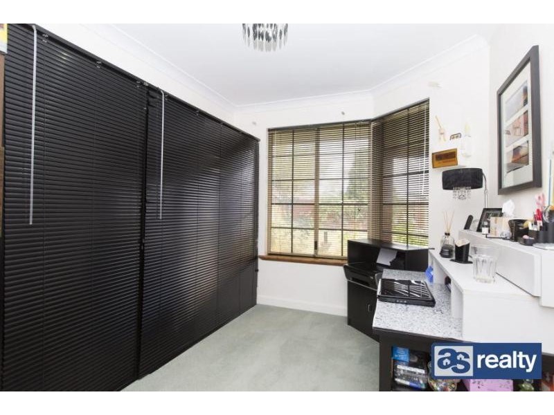 50 Wicks Street, Eden Hill WA 6054