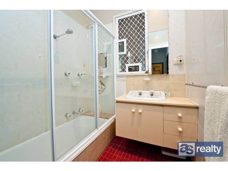 66 McKenzie Way, Embleton WA 6062