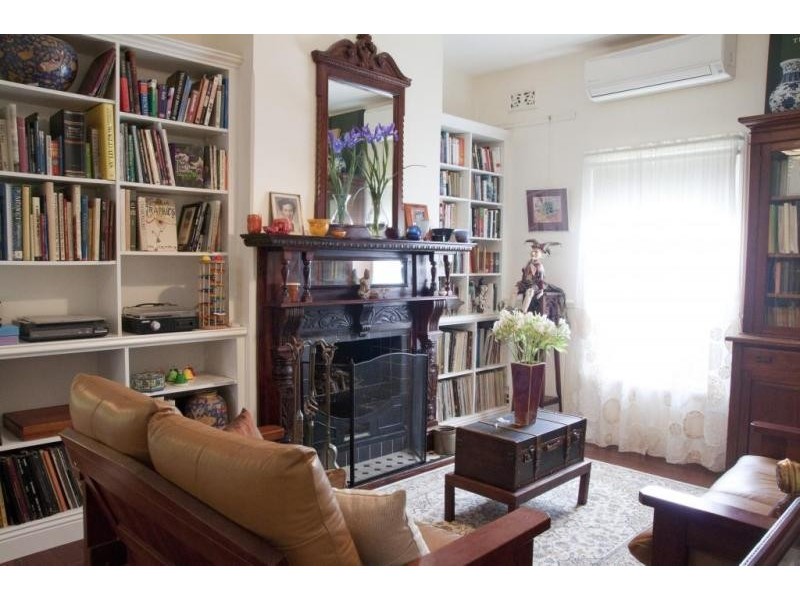 11 Cantlebury Road, Bayswater WA 6053