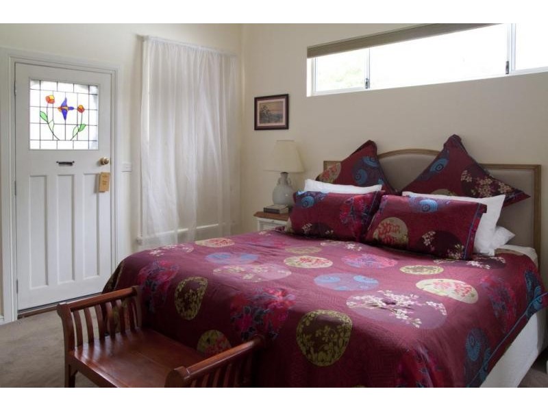 11 Cantlebury Road, Bayswater WA 6053