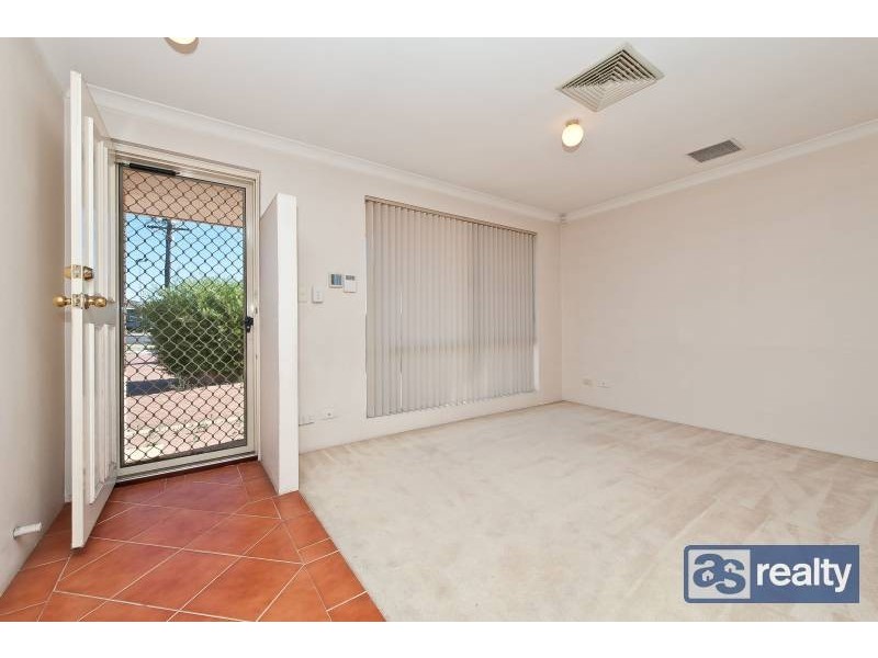 1/85 Collier Road, Embleton WA 6062