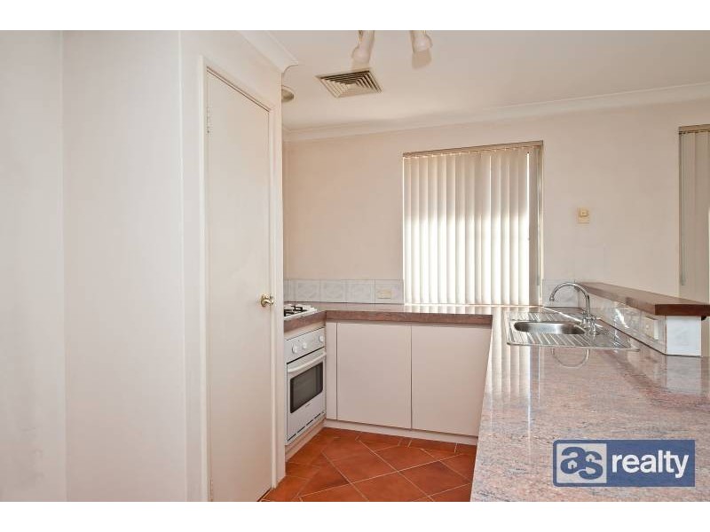 1/85 Collier Road, Embleton WA 6062