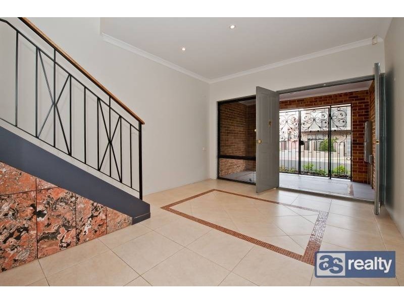 7 Braid Street, Perth WA 6000