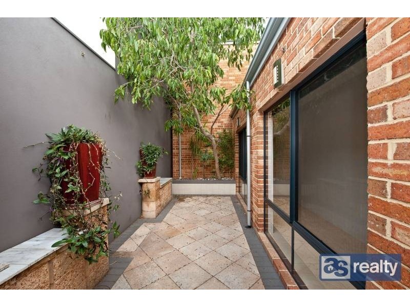 7 Braid Street, Perth WA 6000