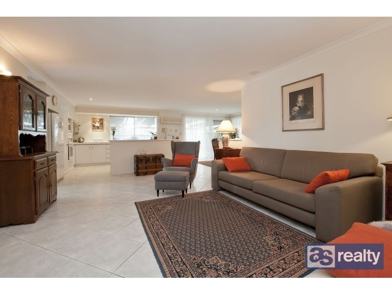 35 Ribble Place, Beechboro WA 6063