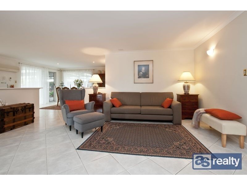 35 Ribble Place, Beechboro WA 6063