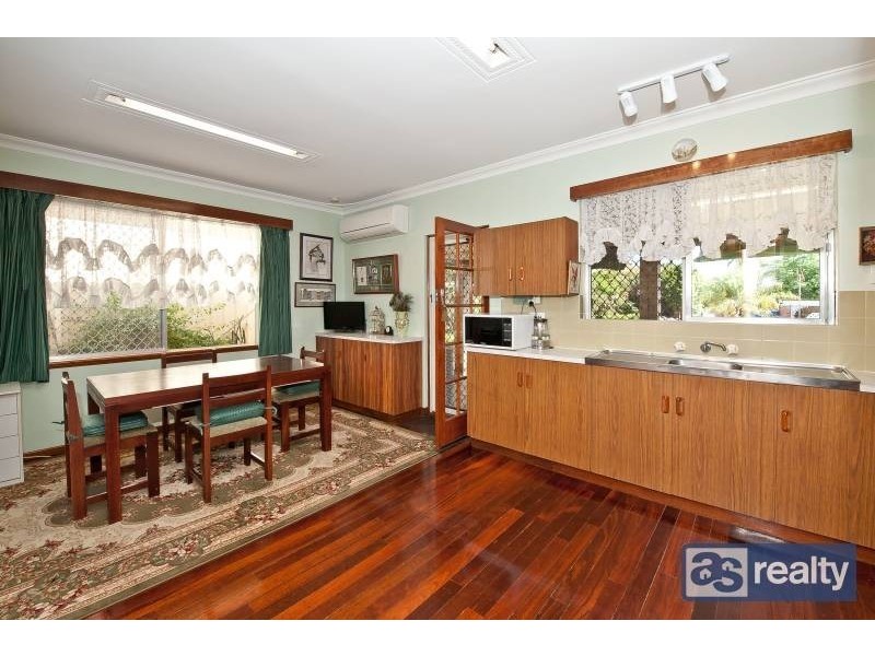 44 Sudlow, Embleton WA 6062