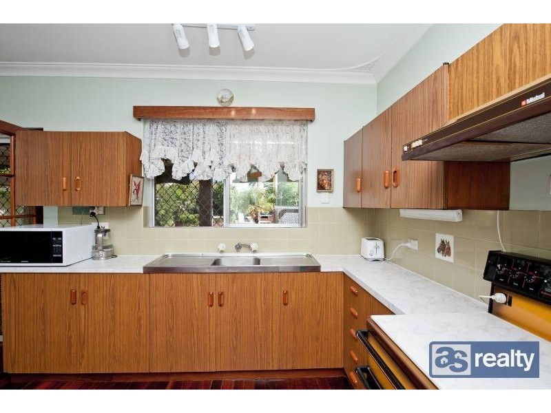 44 Sudlow, Embleton WA 6062