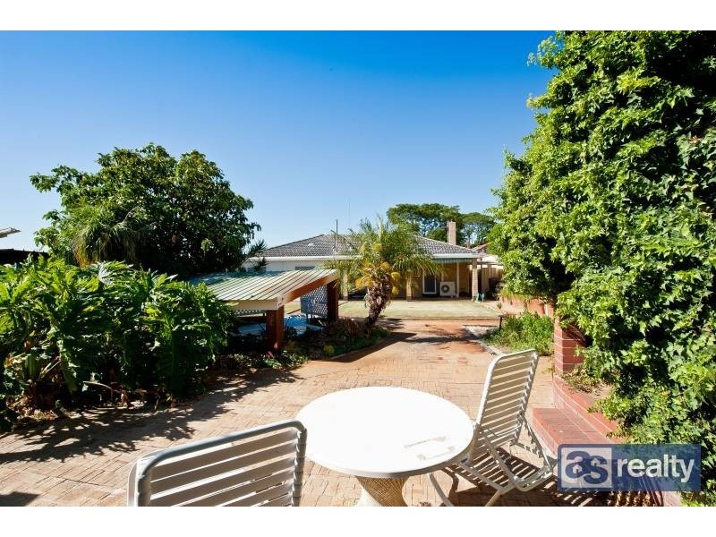 44 Sudlow, Embleton WA 6062