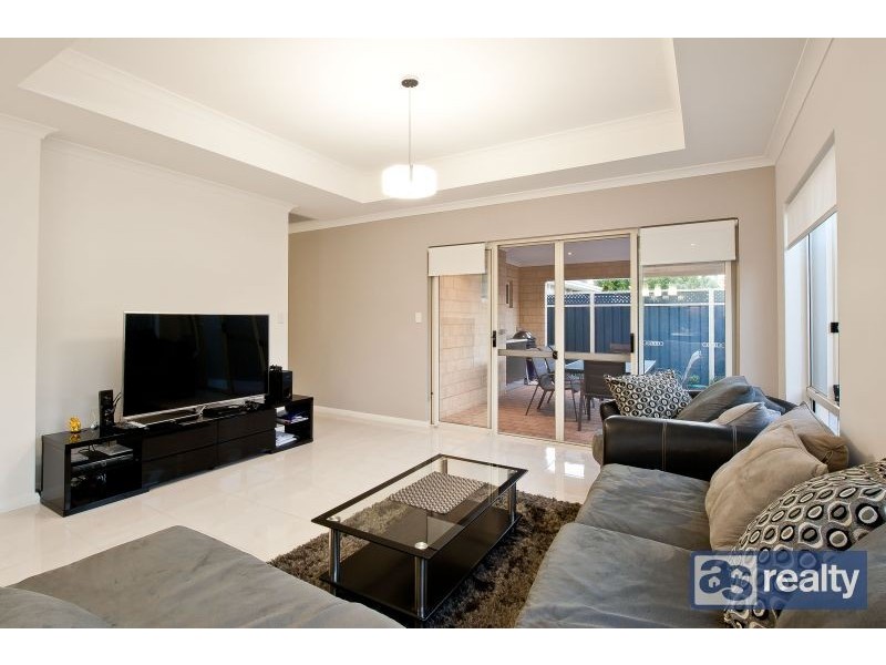 A/8 Redlands Street, Bayswater WA 6053