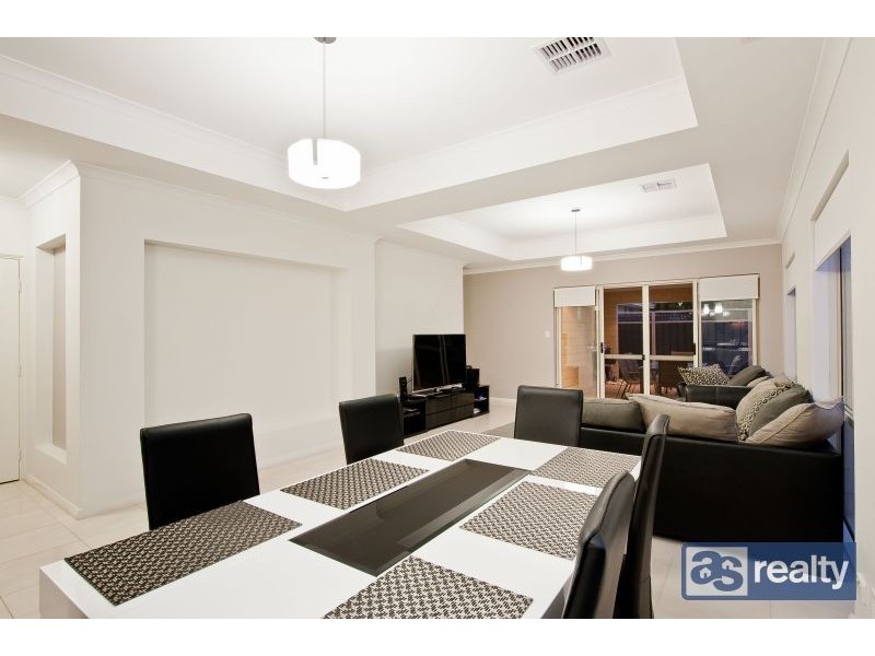 A/8 Redlands Street, Bayswater WA 6053