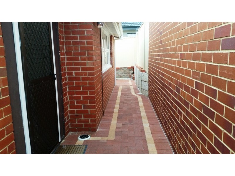 8 McKenzie Way, Embleton WA 6062