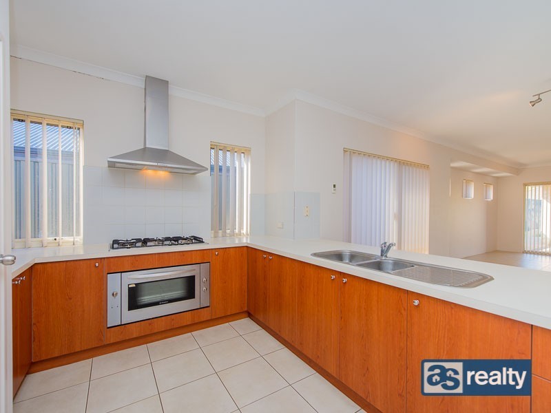 12A Wade Street, Embleton WA 6062