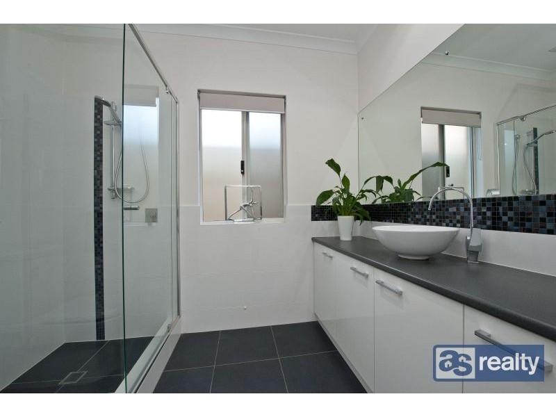 A/71 Katanning Street, Bayswater WA 6053