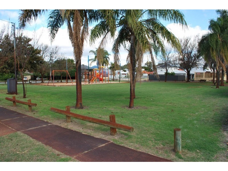 85 Crowther Street, Bayswater WA 6053