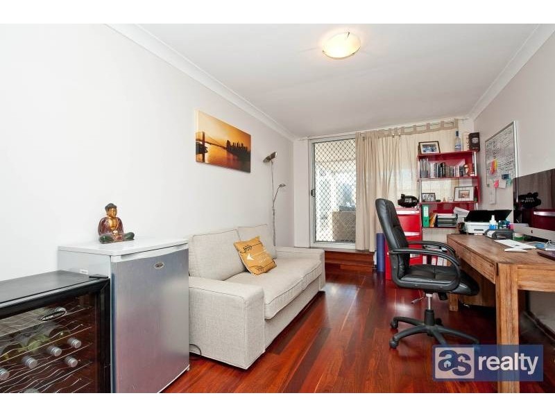 40 Knowles Street, Balcatta WA 6021