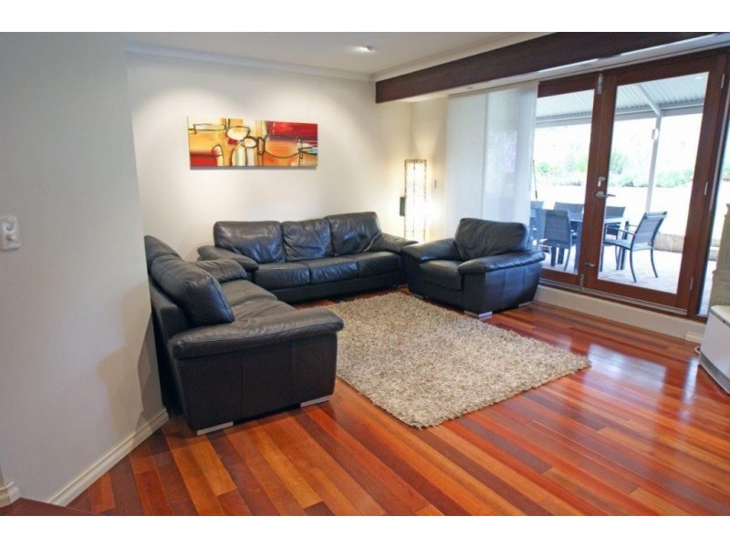 34 San Miguel Drive, Leeming WA 6149