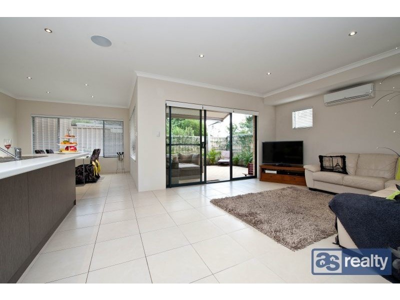 A/13 Toowong Street, Bayswater WA 6053