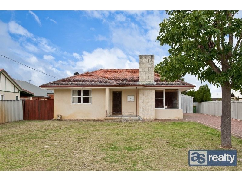 13 Priestley Street, Embleton WA 6062