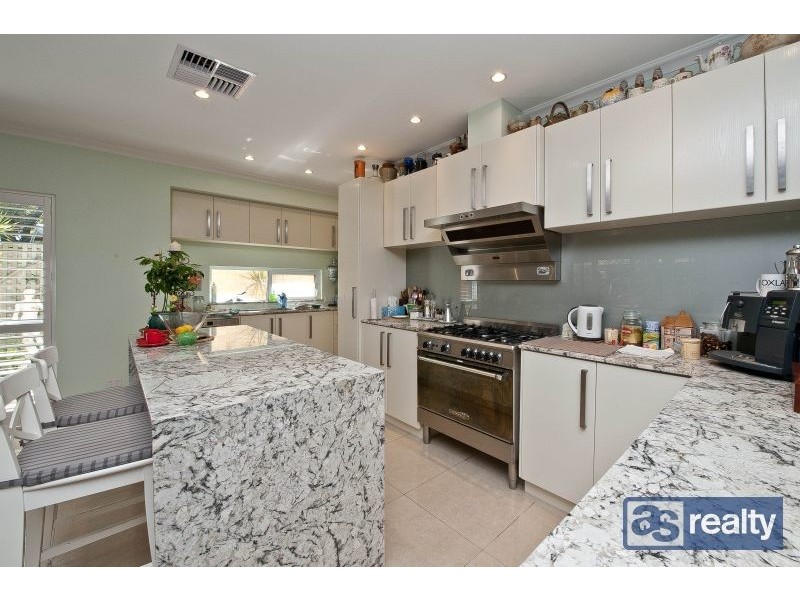 A/53 Holmwood Way, Embleton WA 6062