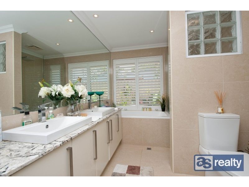 A/53 Holmwood Way, Embleton WA 6062