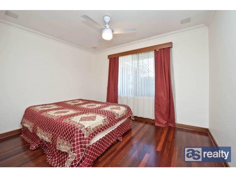 26 Cumberland Way, Bassendean WA 6054