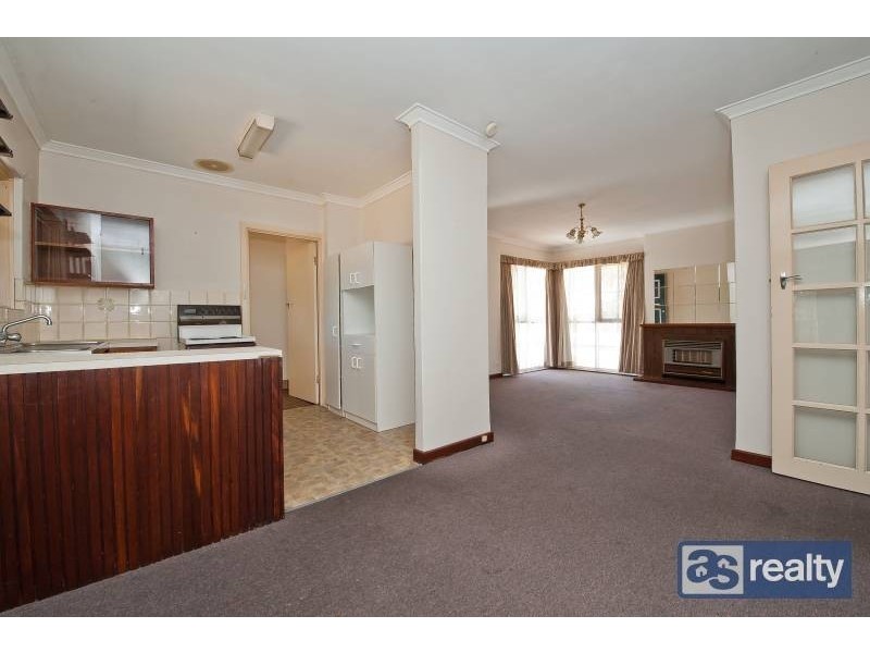 24 Cameron Street, Embleton WA 6062