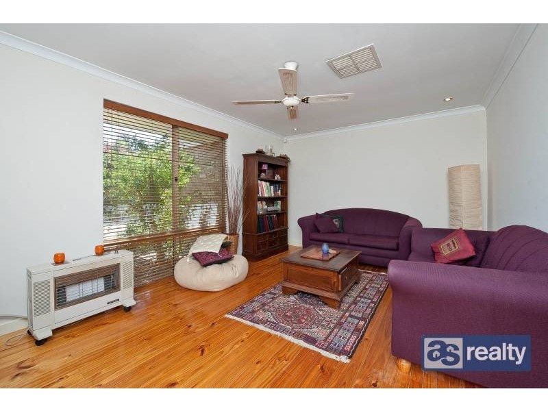 2/23 Camden Street, Dianella WA 6059