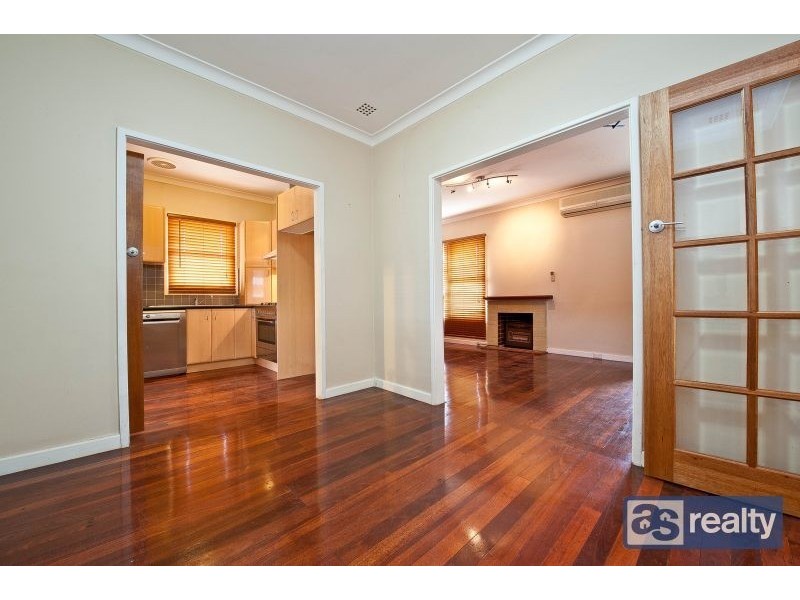 13 Priestley Street, Embleton WA 6062