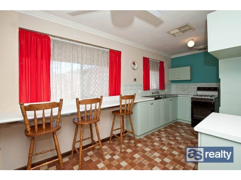 52 Bertram Street, Dianella WA 6059