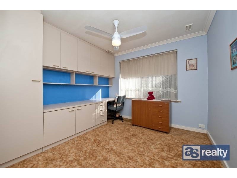 52 Bertram Street, Dianella WA 6059